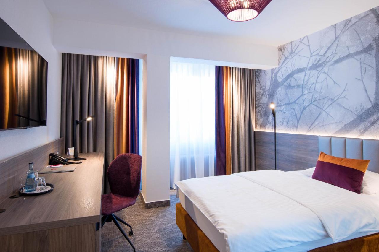 Hotel Boehler Бьоблинген Екстериор снимка