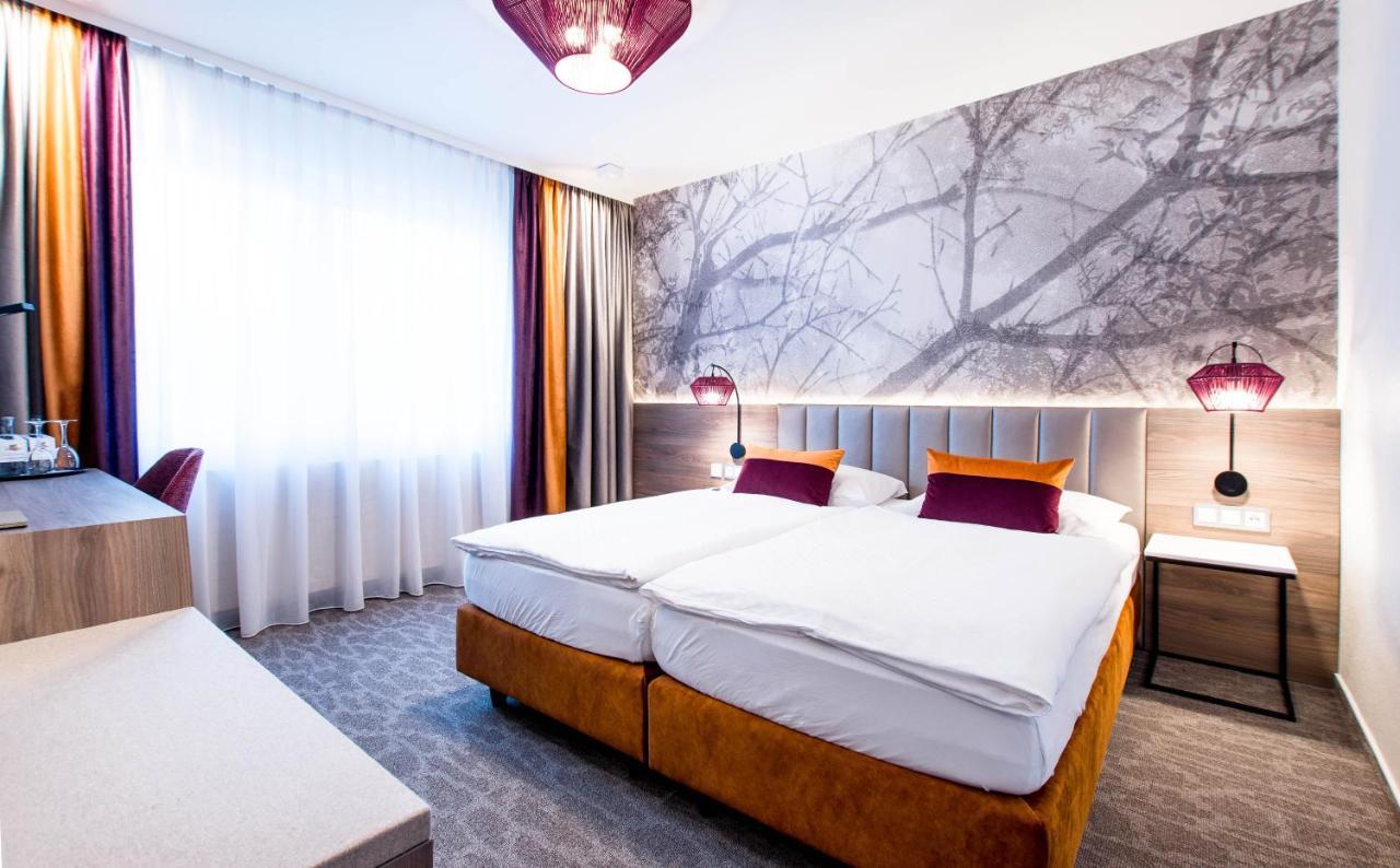 Hotel Boehler Бьоблинген Екстериор снимка