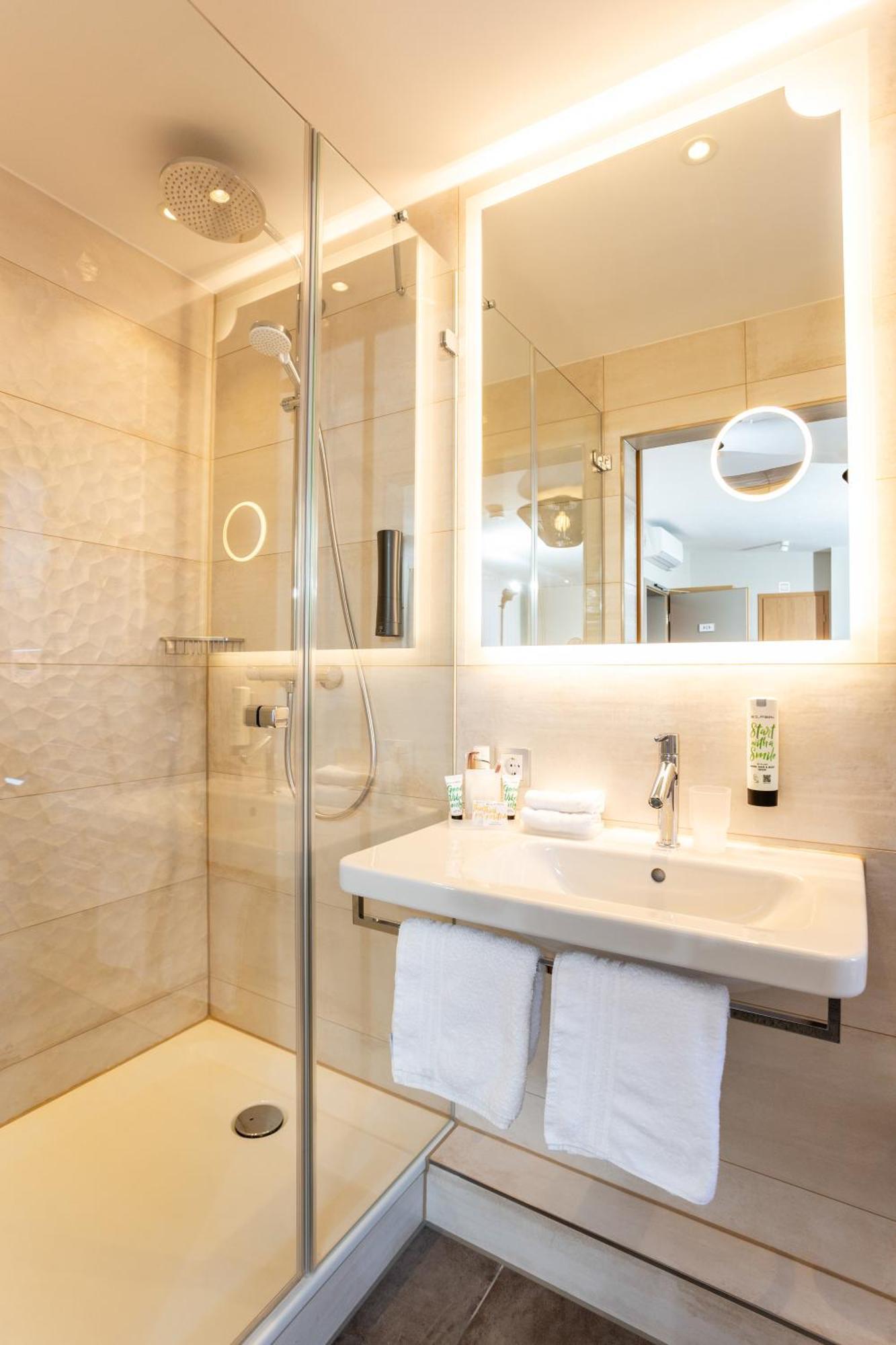 Hotel Boehler Бьоблинген Екстериор снимка