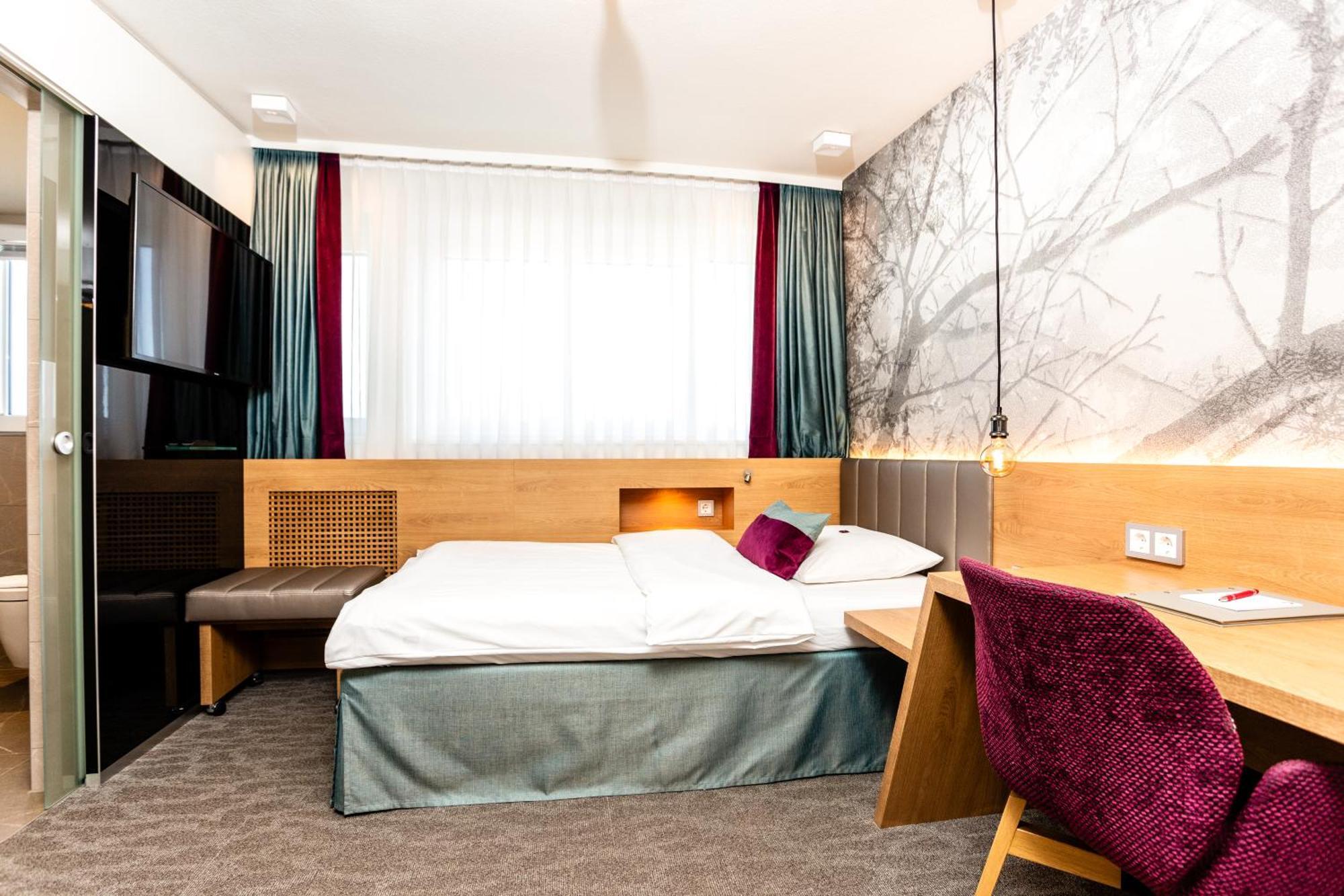 Hotel Boehler Бьоблинген Екстериор снимка